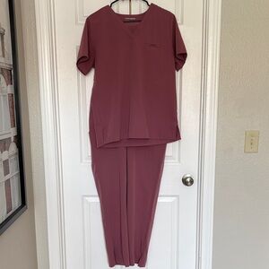 Scrub Set - Mandala Women's Scrub Set Mauve (Small Pants/Medium Top)